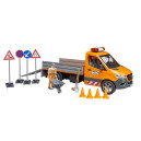 Camionnette Mercedes Benz Sprinter avec chauffeur et accessoires