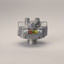 T&ecirc;te de support de filtre hydraulique DONALDSON Duramax HMK04 P166086